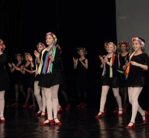 Открытые уроки по народному танцу (апрель 2016)